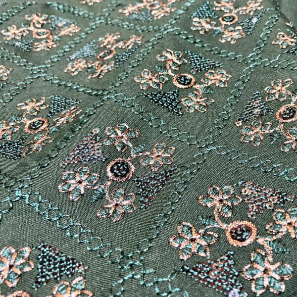 2 Pieces Khaddar Embroidered Green Color Unstitched Suit by humaiza fabric