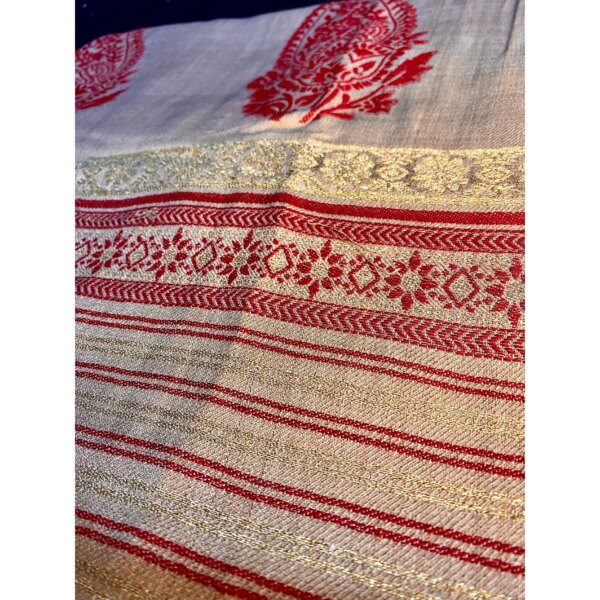 Warm Winter Bordered Shawls/Chaddar By Humaiza Fabric